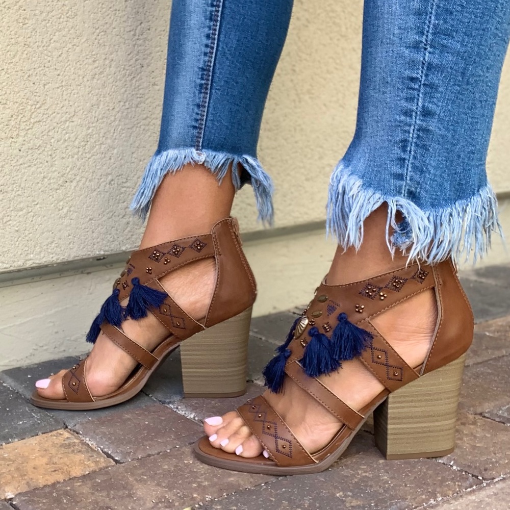 Boho Tassel Detail Embellished Block Heel Sandal - Picture 5 of 8